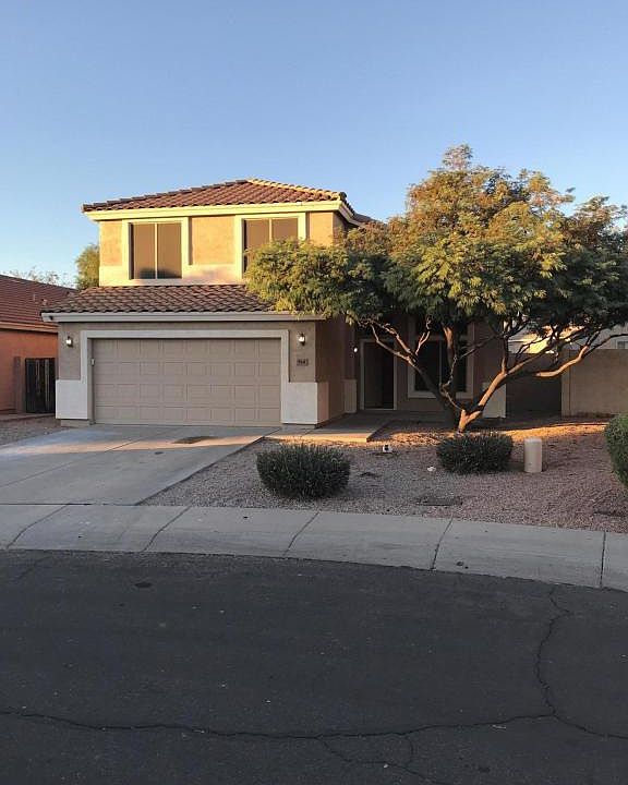 1st image of 914 E Jasper Dr