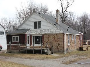 1535 S M 52, Owosso, MI 48867