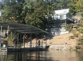 317 Lucy Rd, Lake Ozark, MO 65049