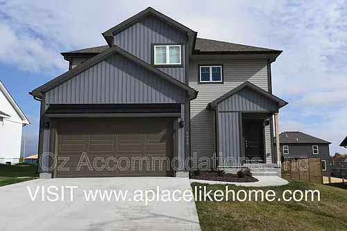 4008 NW 95th Ter Photo 1 4008 NW 95th Ter Photo 1