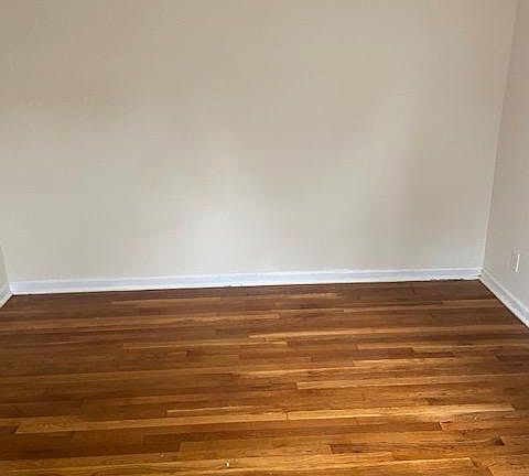 5th image of 491 Tenafly Rd