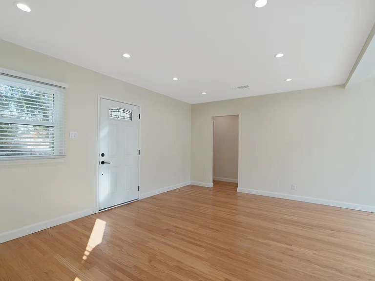 3054 N Frederic St — Photo 6