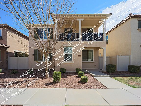 3rd image of 890 S Almira Ave