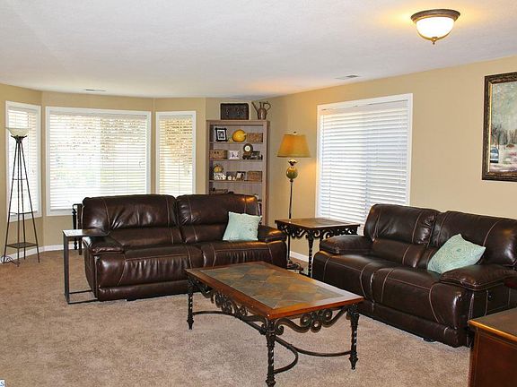 2nd image of 8304 Orcas Dr
