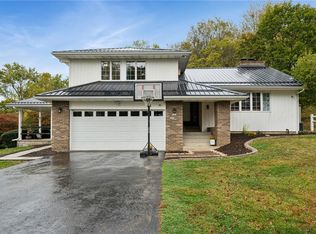 837 Magnolia Ln, Hunker, PA 15639