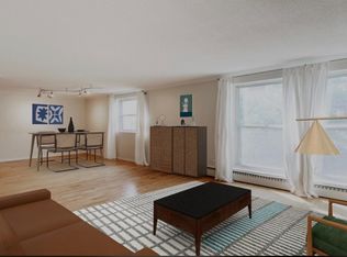 821 Douglas Ave APT 206, Minneapolis, MN 55403