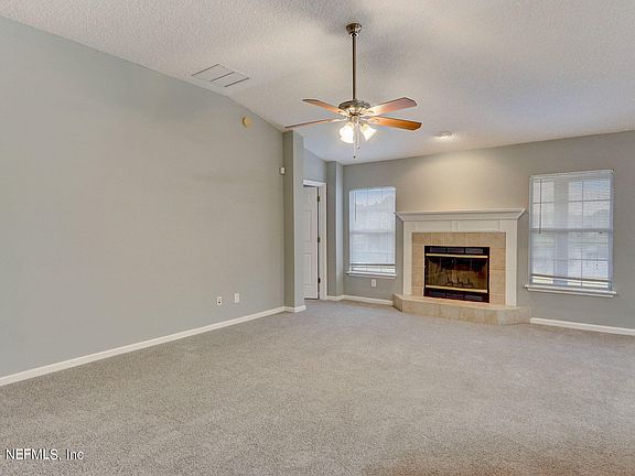 4th image of 2746 SALINA Court