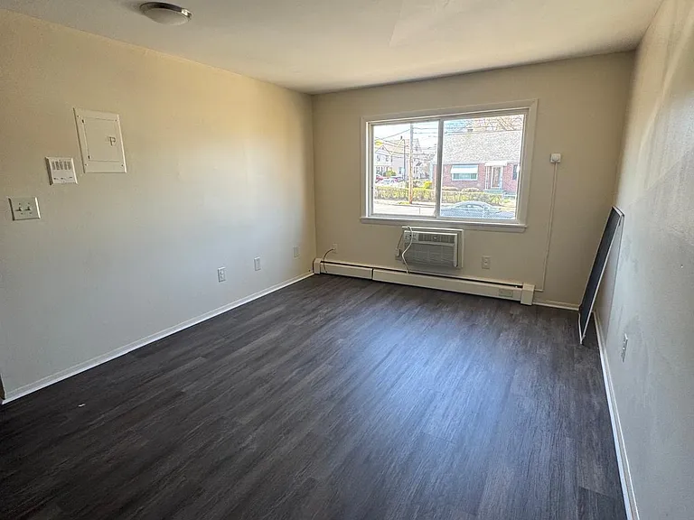 125 Granfield Ave #3E — Photo 2