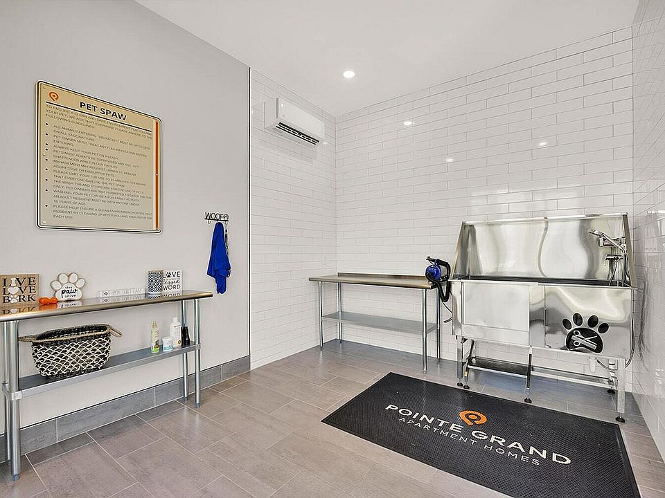 Pointe Grand Dog Spa