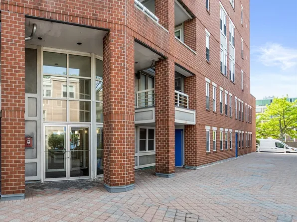 20 Chestnut St APT 406, Cambridge, MA 02139