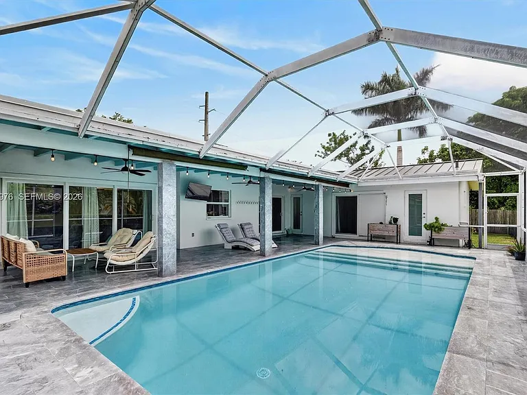 16840 SW 87th Ave — Photo 8