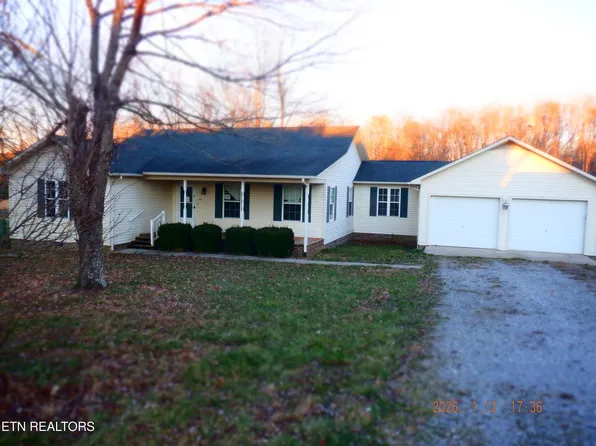 892 Norris Rd, Clarkrange, TN 38553