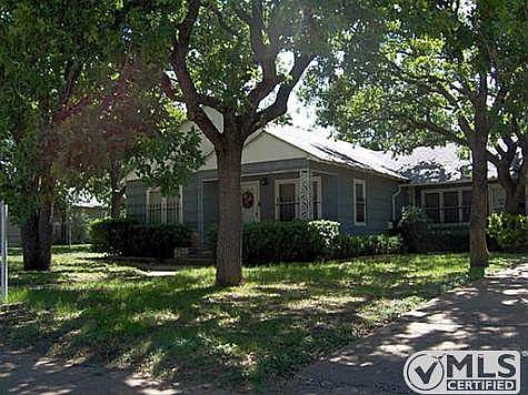1st image of 409 S Oaklawn Ave