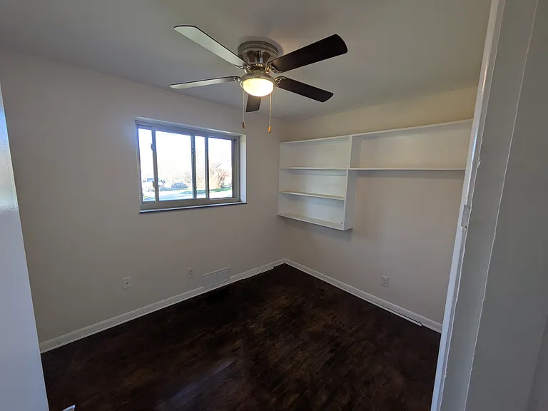 7525 Esther Dr — Photo 7