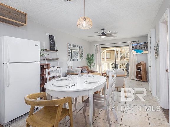 5th image of 930 W Beach Blvd #126