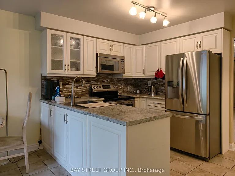 1620 Parish Ln — Photo 9