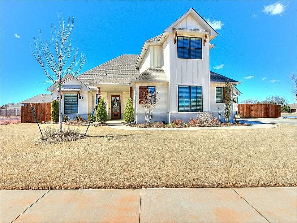 1st image of 3805 Hunter Glen Dr