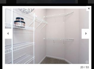 2256 Oakridge Dr APT 13, Aurora, IL 60502