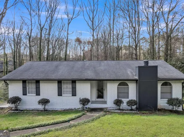 611 Navarre Dr, Stone Mountain, GA 30087