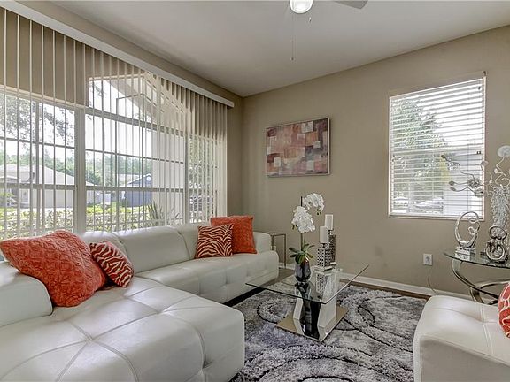 3rd image of 3015 Prairie Iris Dr