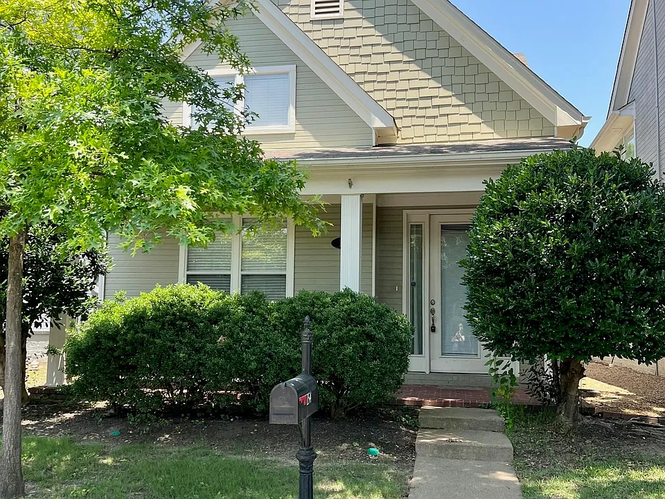 154 Island Bluff Dr