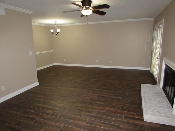 Family room / Dining area
