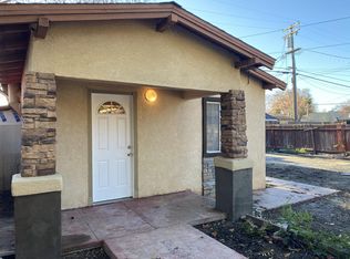 519 15th St #1/2-1, Modesto, CA 95354