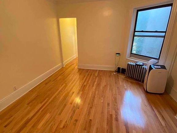 3rd image of 157 Garfield Pl