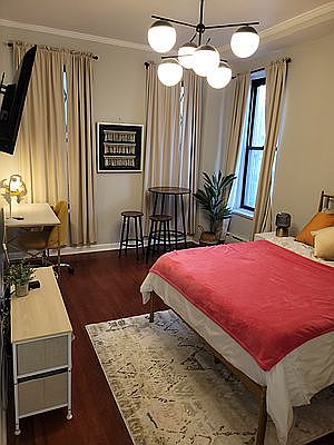 1st image of 1475 1st Ave #1B