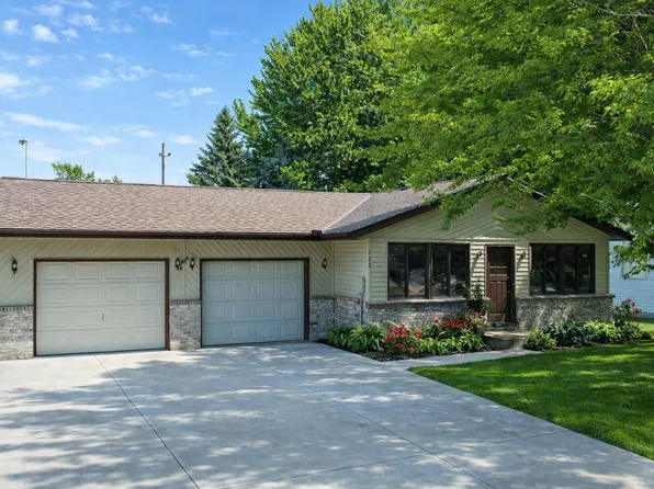 222 7th Ave NW, Lonsdale, MN 55046