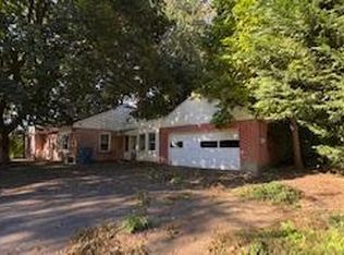 3290 Willow Street Pike S, Willow Street, PA 17584