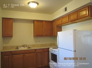 417 Dodie Dr APT 4, Waukesha, WI 53189