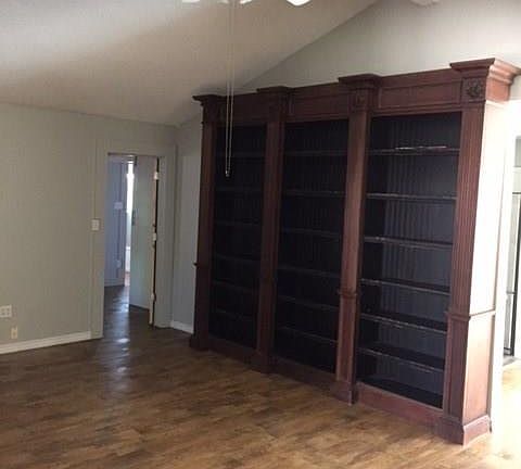 2nd image of 1213 Harbor Village Dr