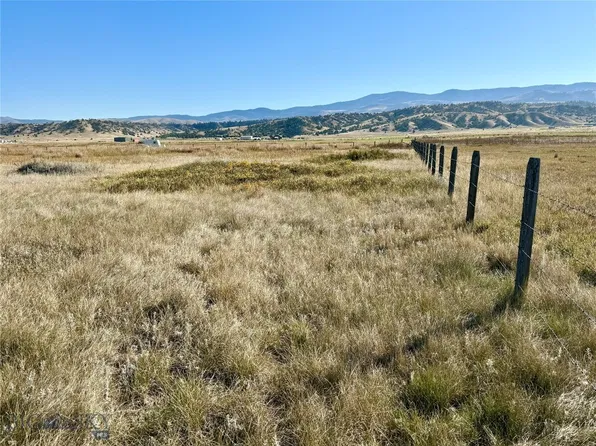 929 Clarkston Rd, Three Forks, MT 59752