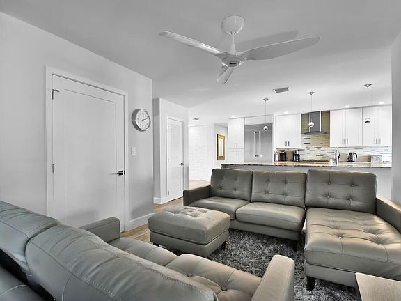 4th image of 1920 NE 52nd Street