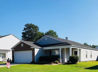 121 Blue Pine Ln, Lexington, SC 29073