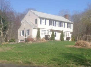 136 Nod Hill Rd, Southbury, CT 06488