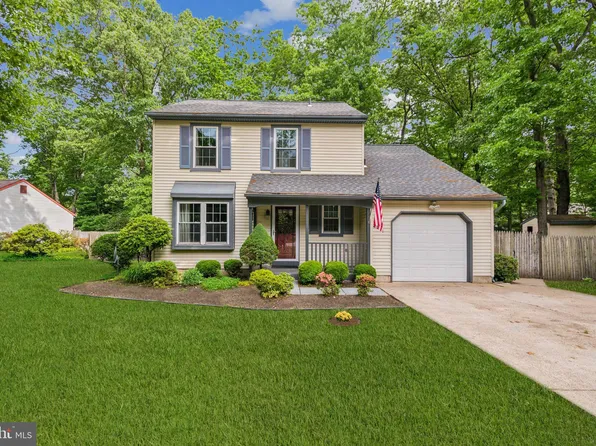 9 Webster Ct, Sicklerville, NJ 08081