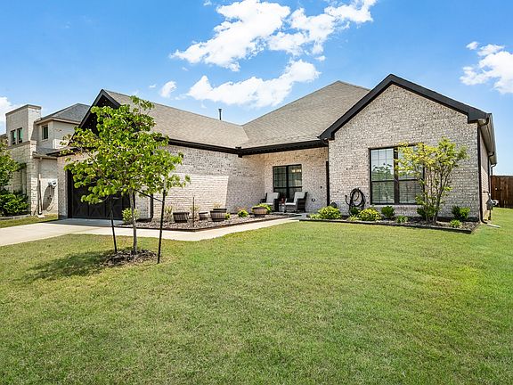 2nd image of 330 Rock Acre Dr