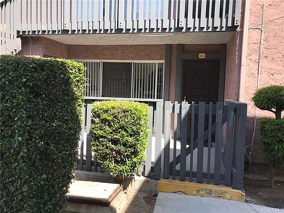 3rd image of 23300 Marigold Ave Unit Z-102
