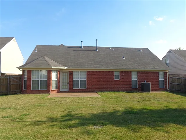 11618 Dempsey Dr — Photo 7