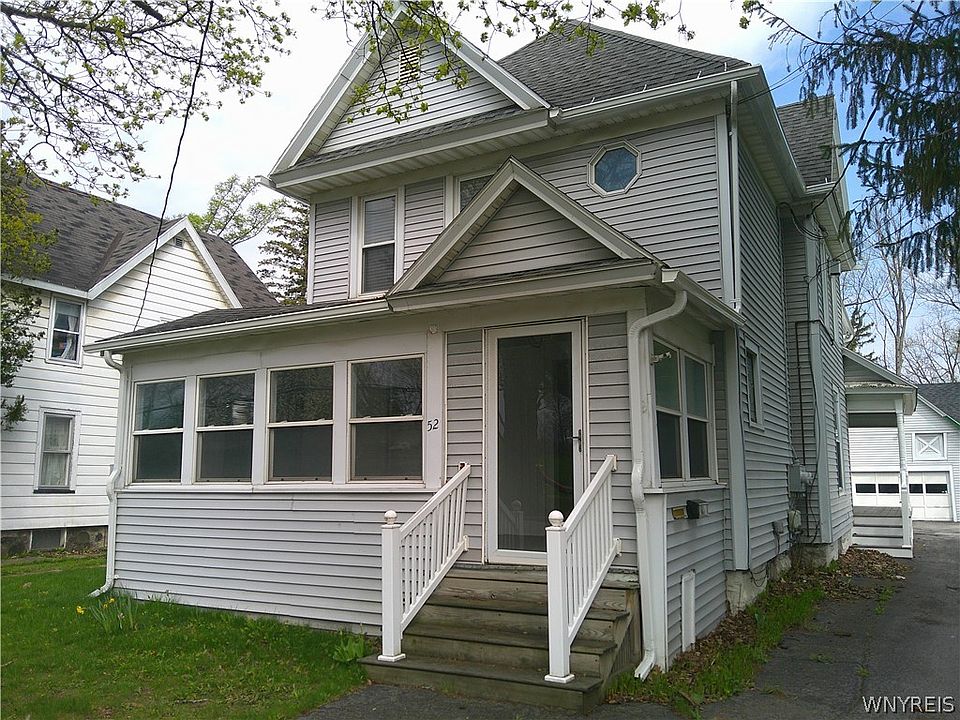 1st image of 52 Pearl St