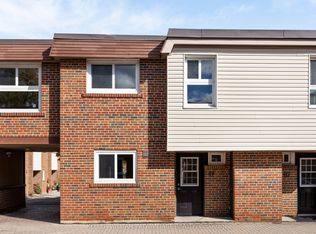 69 Godstone Rd UNIT 118, Toronto, ON M2J3C8