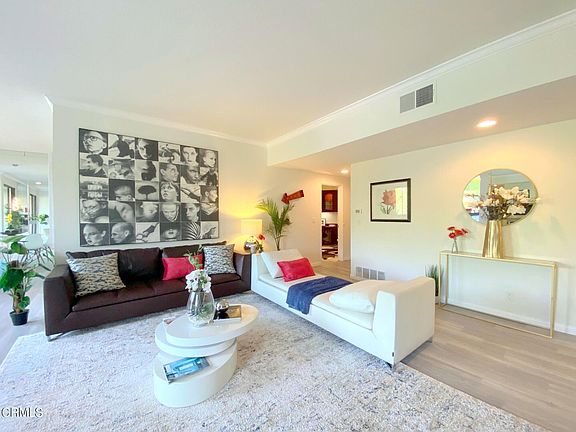 2nd image of 723 Westmount Dr APT 202