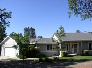 6747 Stallion Ridge Rd, Anderson, CA 96007