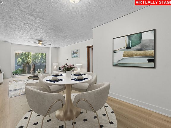 5th image of 11122 NE Wygant St