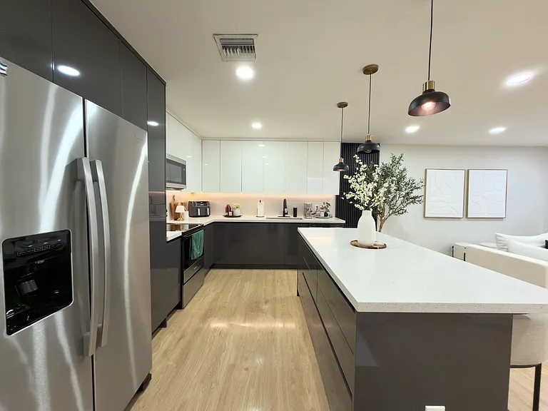 2110 Bimini Dr — Photo 10