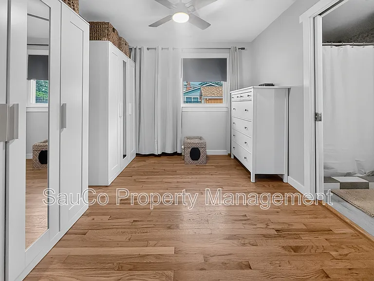 135 Lee St — Photo 15