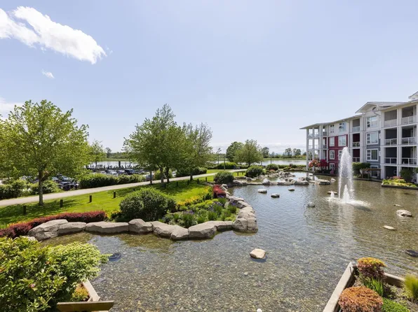 4600 Westwater Dr #204, Richmond, BC V7E 6S2