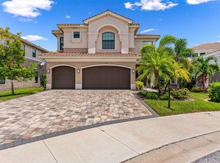 3086 Hudson Ter, Naples, FL 34119